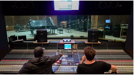 Final production mix and mastering studio